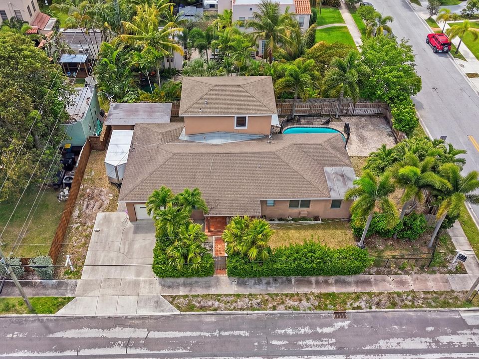 1st image of 303 Cornell Drive