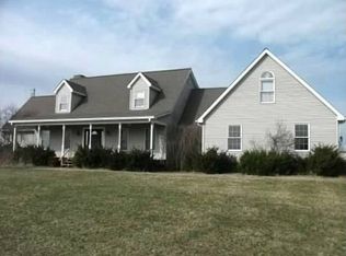 10497 Dry Run Rd, Kingston, OH 45644