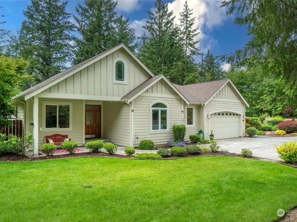 7132 Winterberry Place NW, Seabeck, WA 98380