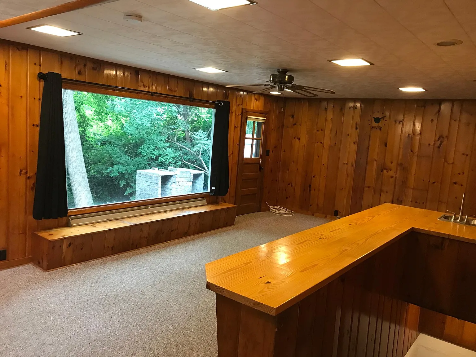 4 bed, 3000 sqft, $2,700 — Photo 4
