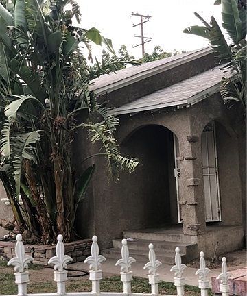 4th image of 1336 Blackstone Ave