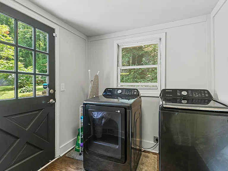 1472 North Ave NW — Photo 27