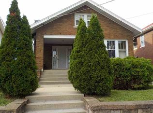 111 W Beverly Ct, Peoria, IL