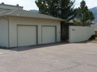 415 Mesa Vista Ct, Colorado Springs, CO 80904