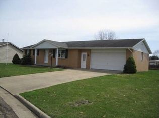 32 Haswell Cir NW, Strasburg, OH