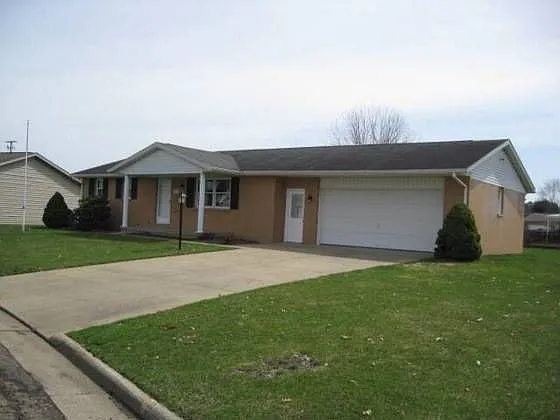 32 Haswell Cir NW photo 1