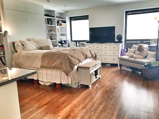 Rented by Corcoran | media 5