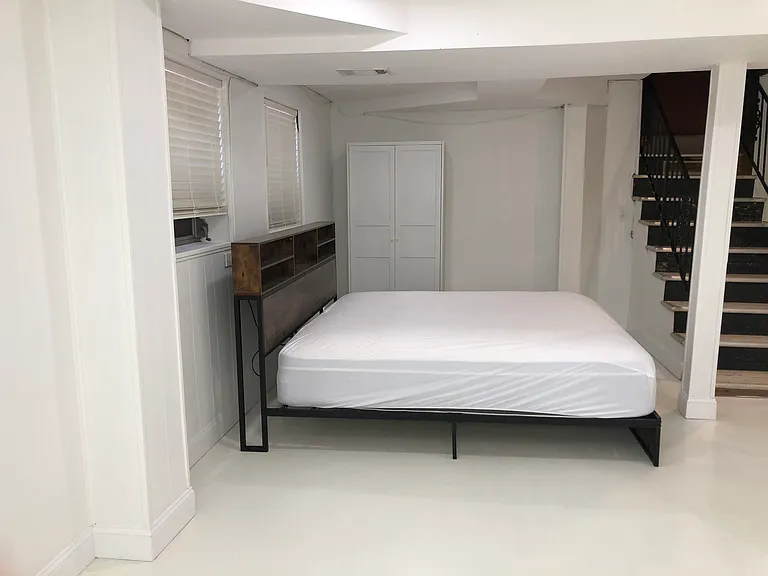 215 W Lake Dr NW #2 — Photo 8