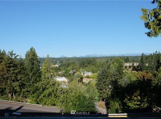 20145 Vikings Crest Loop NE APT 3-206, Poulsbo, WA 98370