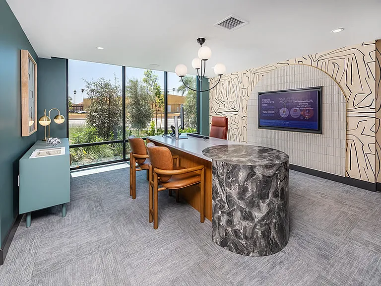Bowen Apartments — Photo 31