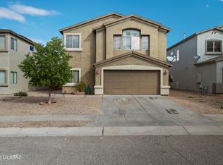 8232 W Zlacket Dr, Tucson, AZ 85757