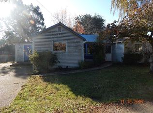 473 W 17th St, Coquille, OR 97423