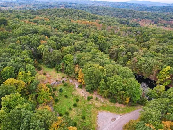 17 Silvertail Road, Chester, NY 10918