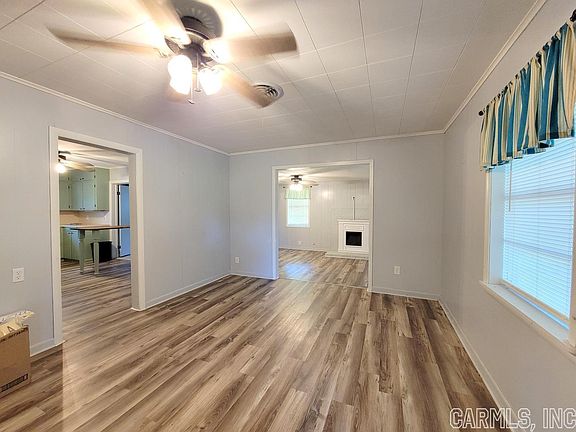 4th image of 311 N Park Ave