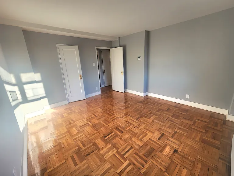 64-20 192nd St #C — Photo 11