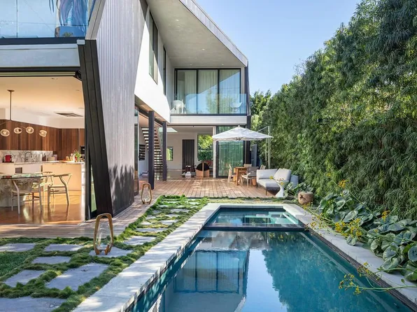 317 Westbourne Dr, West Hollywood, CA 90048