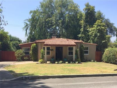 402 E Poppyfields Dr, Altadena, CA, 91001