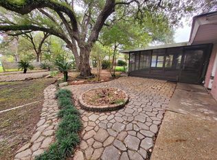 706 Maple St, Sweeny, TX 77480