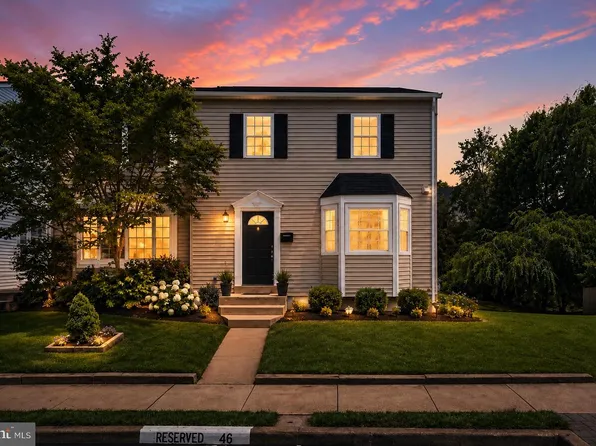 9020 Old Hickory Ct, Manassas, VA 20110