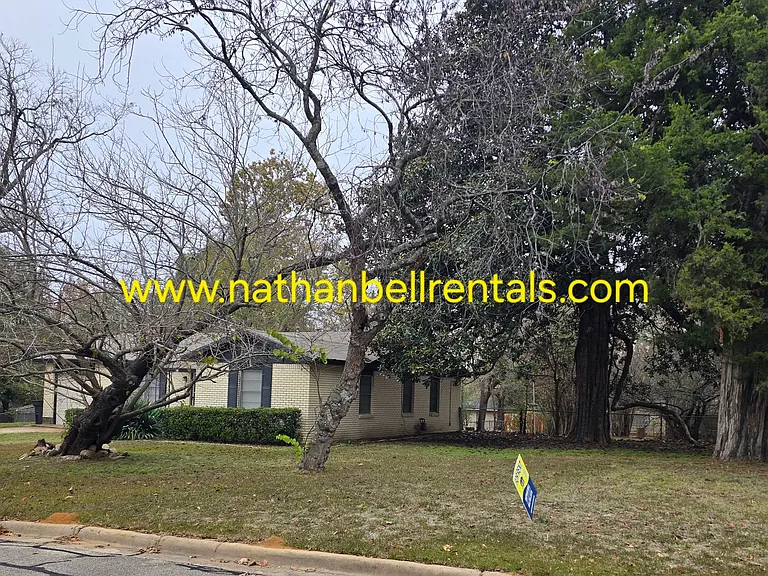 2485 Cypress Dr — Photo 16