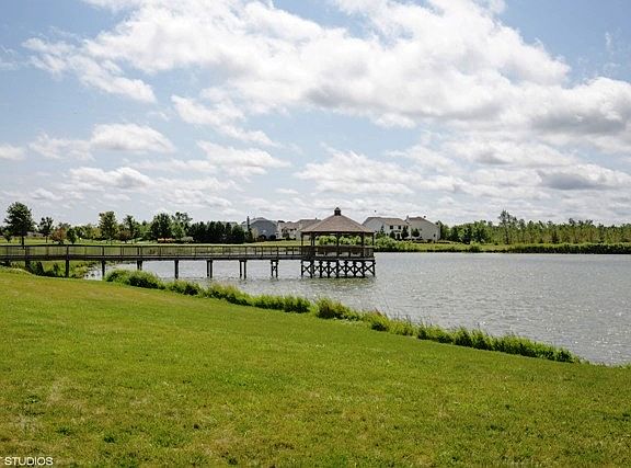 13 Lakes in the Neighborhood