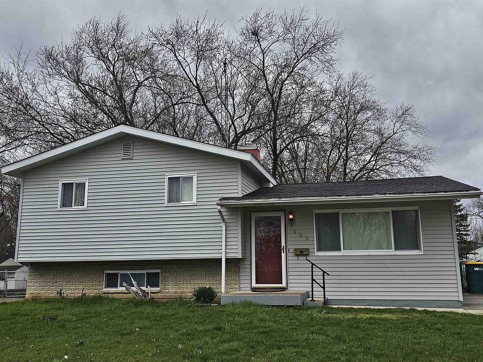 1st image of 605 Van Buren Ave