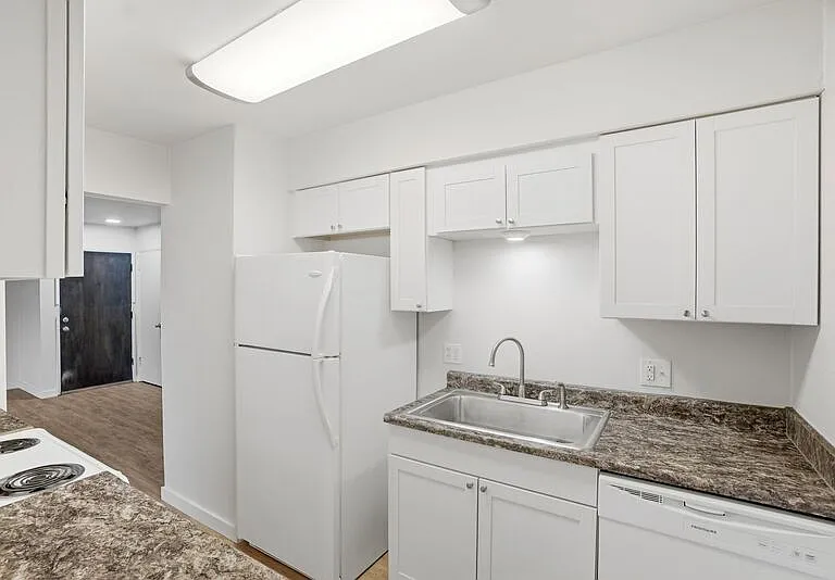 3106 E 27th Ave #205 — Photo 11