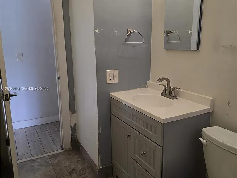 621 SW 64th Way — Photo 16