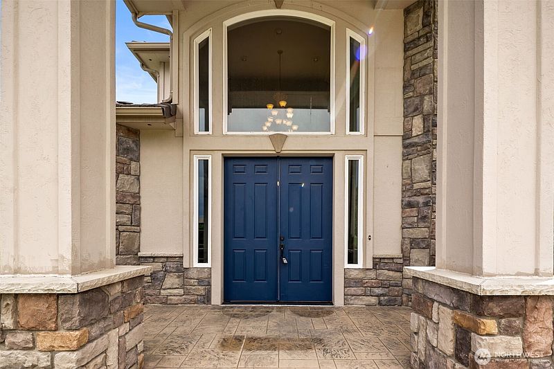 4th image of 3675 Westridge Place