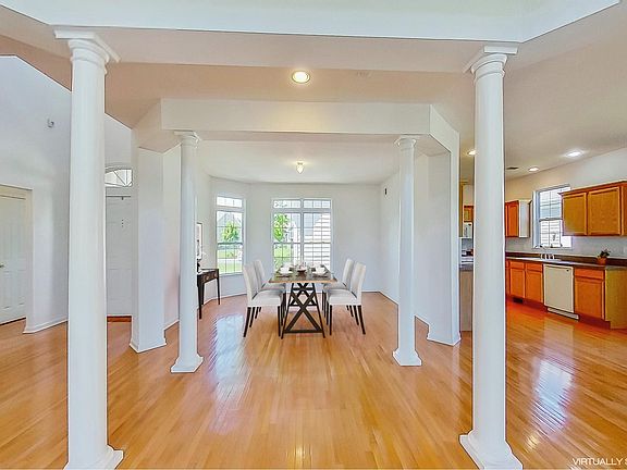 4th image of 65 Wake Robin Ln #65