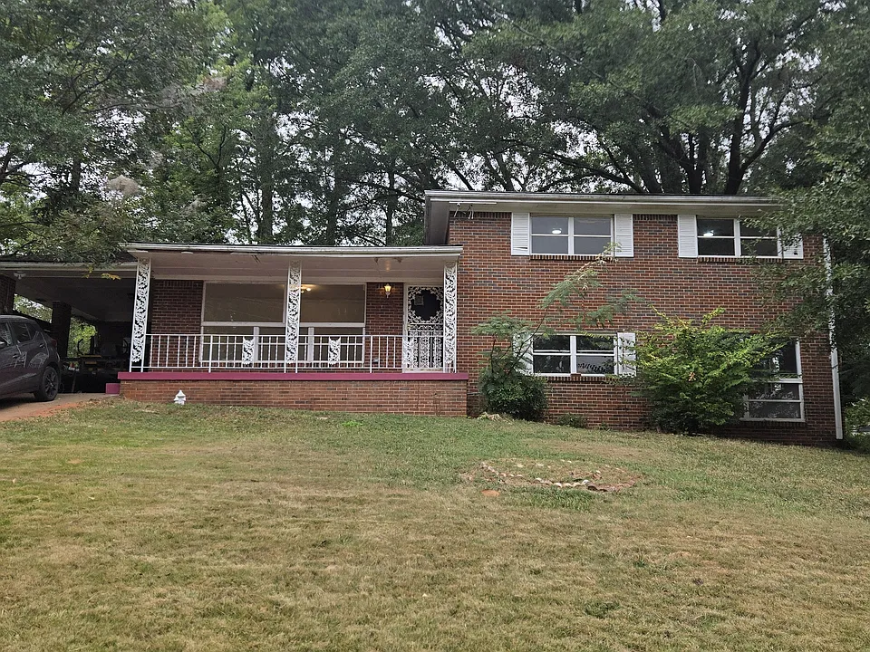 2930 Toney Dr