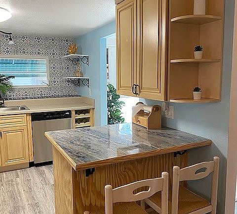 Kitchen Island