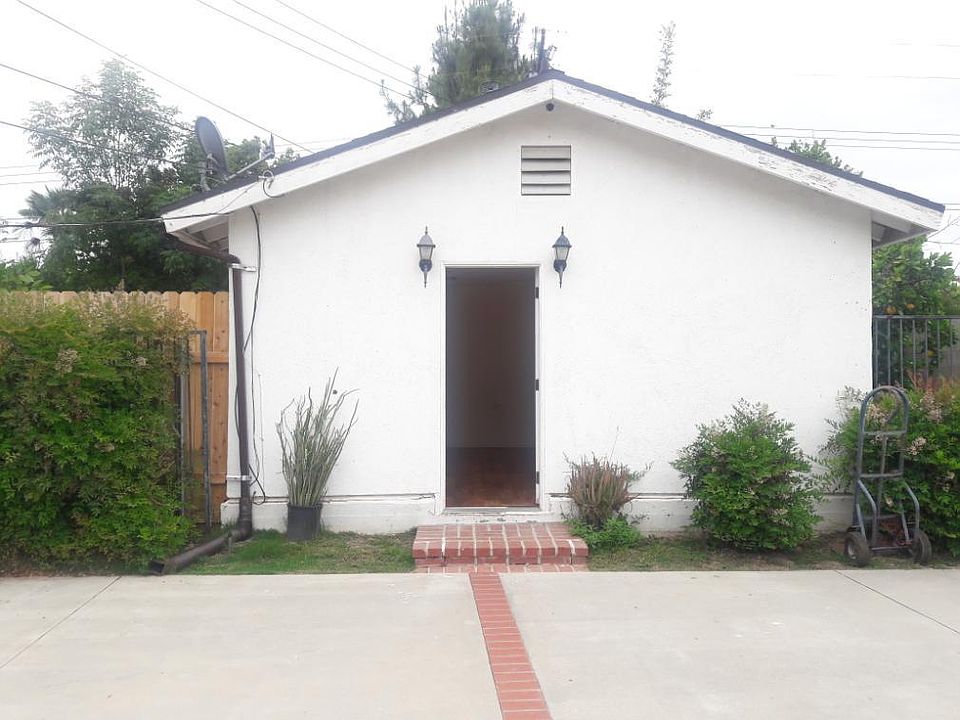 1st image of 532 S Charvers Ave