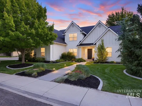 2573 E Ridgedale Dr, Eagle, ID 83616