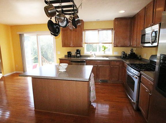 2nd image of 4876 Concord Dr