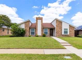 821 Bronco Ln, Plano, TX 75023