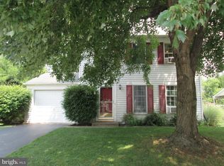 433 Springfield Ct, Lititz, PA 17543