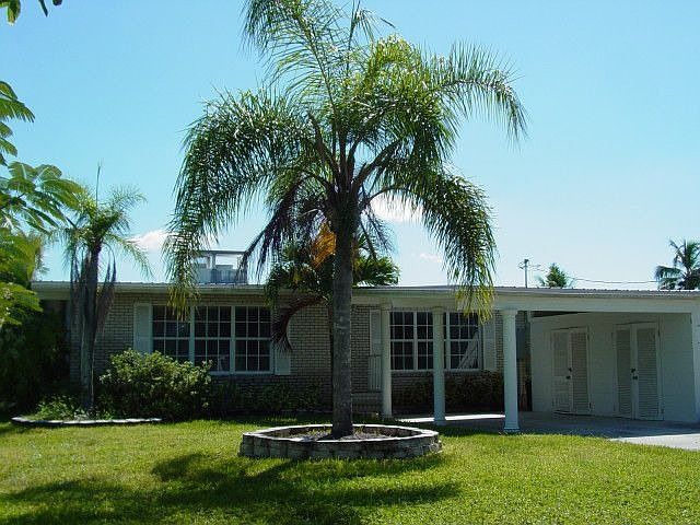 1st image of 162 Ibis St