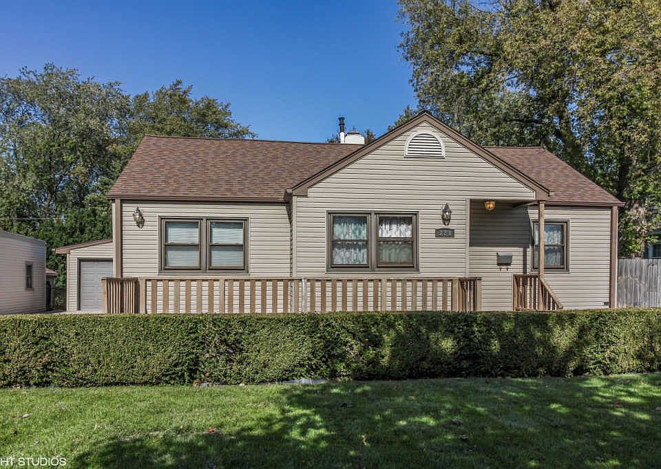 1st image of 328 Dewey Ave