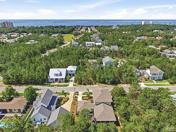 3rd image of 4884 Leeward Dr