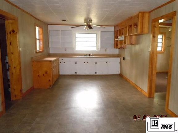 4th image of 31 Evans Ln
