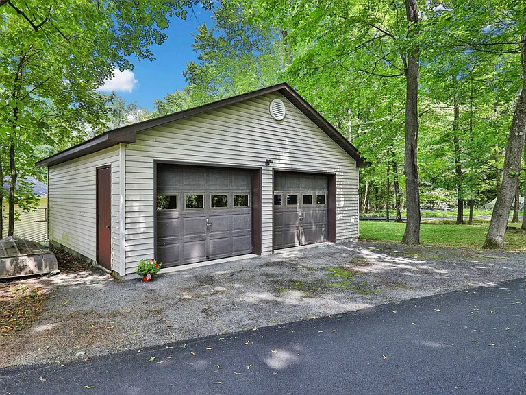 36 Ten Broeck Ln — Photo 20