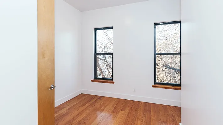 Rented by Nooklyn NYC LLC | media 39