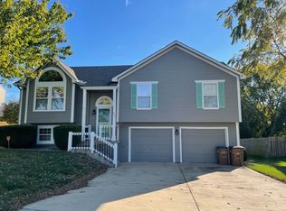 317 S Pelham Path #832017, Raymore, MO 64083