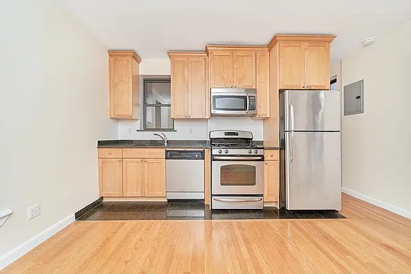 Rented by Living New York | media 4