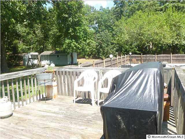 1st image of 1495 Towers St