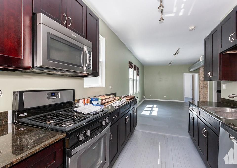 1st image of 1651 N Albany Ave #2