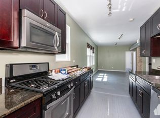 1651 N Albany Ave #2, Chicago, IL 60647