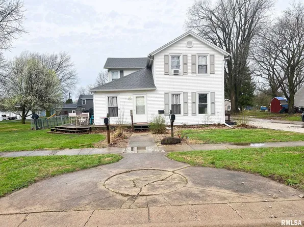 208 N Myers St, Eureka, IL 61530