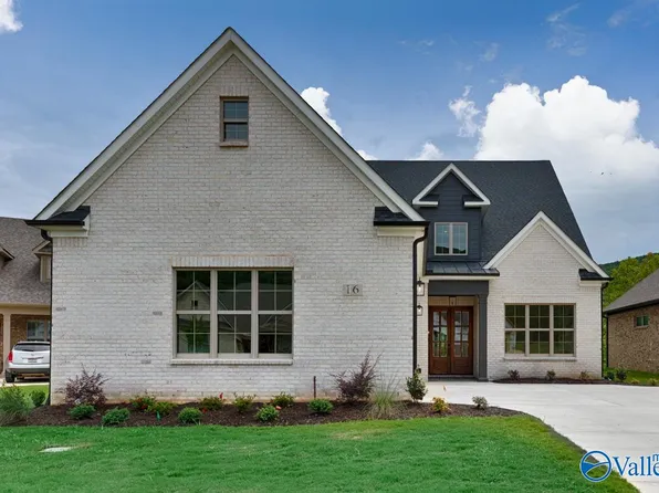 16 Payton Oaks Pl, Gurley, AL 35748